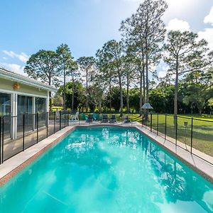 Villa Family Estate W/ Firepit + Pool House! Sleeps 16! Palm Beach Gardens Exterior photo