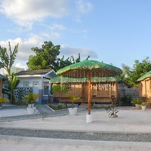 Good Inn White Beach Moalboal Cebu Stadt Exterior photo