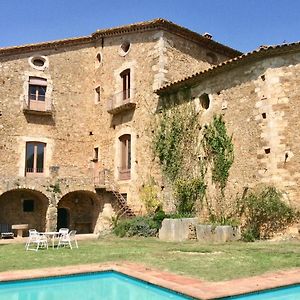 Hotel Can Traver De Besalu Maia de Montcal Exterior photo