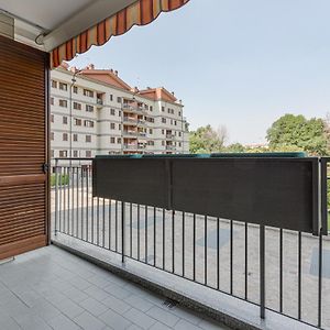 Apartment With Balcony Nearby M3 Subway Yellow Line Mailand Exterior photo