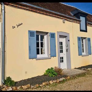 Villa La Julina Saint-Hilaire-sur-Yerre Exterior photo