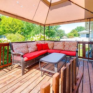 Villa Pet-Friendly Waterloo Abode With Deck! Exterior photo