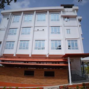 Hotel Nts Sagar Yatri Nivas Kundapura Exterior photo