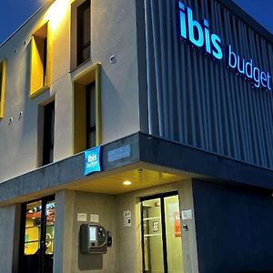 Hotel Ibis Budget Loudeac Velodrome Exterior photo