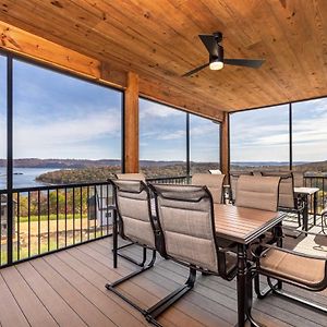 Brand New! Gorgeous Lake Views And Free Amenities. Luxury Lodge With 2 Resort Pools Kimberling City Exterior photo