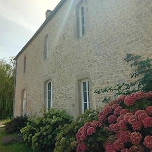 Villa Maison De Famille: Les Castelets La Cambe Exterior photo