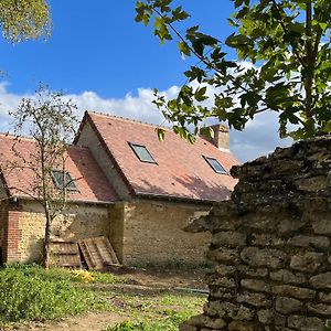 Villa Gite A La Ferme Pedagogique Les Petits Sabots De L'Oudon Bretteville-sur-Dives Exterior photo