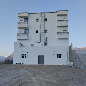 Ferienwohnung Hi Albasher Llshkk Alfndkia Al Ambah Exterior photo