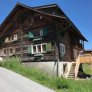 Villa Casa Vanellus / Vignogn / Val Lumnezia / Near Laax Exterior photo