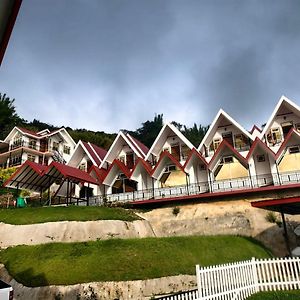 Hotel Kundasang Mount Garden Exterior photo