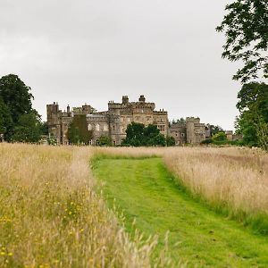 Villa The West End - Hawarden Castle Exterior photo