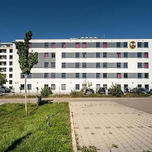 B&B Hotel Freiburg-Süd Exterior photo