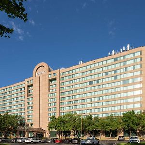 Hotel Hilton Fairfax, Va Exterior photo