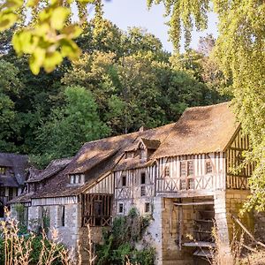 Bed and Breakfast Le Moulin D'Andé Exterior photo