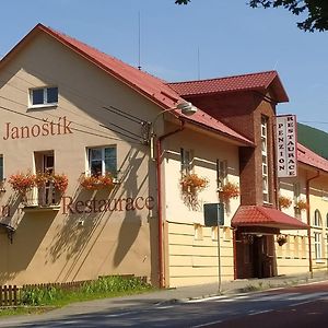 Hotel Penzion Janoštík Rožnov pod Radhoštěm Exterior photo