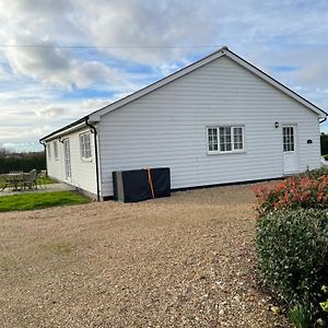 Oak Lodge Tillingham Exterior photo