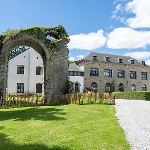 Hotel Domaine St Roch Couvin Exterior photo