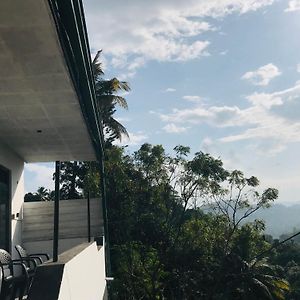 Villa Cloud Nine Kandy Exterior photo