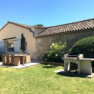 Villa Gite De Fenouil - L'Escapade 3 Ch, 6 Pers, Dans Parc Avec Piscine - 3 Etoiles Civrac-de-Blaye Exterior photo