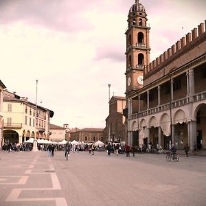 Bed and Breakfast Belle Epoque Faenza Exterior photo