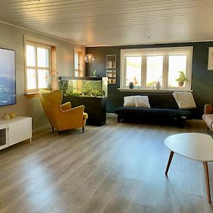 Spacious & Cosy Close To Center With Free Parking Tórshavn Exterior photo