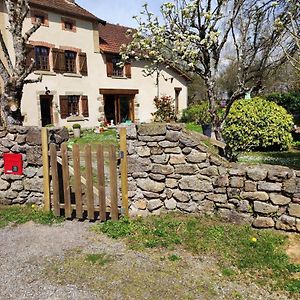 Villa Gite Du Dolmen Classe 3 Epis Blessac Exterior photo