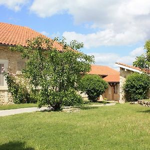 Bed and Breakfast Relais de La Ganache Saint-Astier  Exterior photo