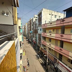 Ferienwohnung Amazing Ac Studio In E City 1F 101 Bangalore Exterior photo