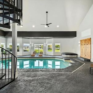 Villa Private Oasis On 2 Acres With Indoor Pool And Theater Eagle Exterior photo