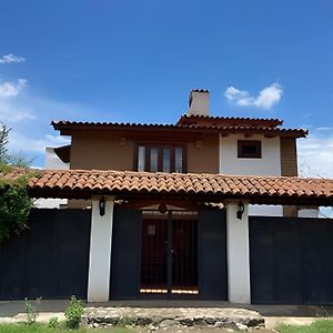 Villa Cabana Bechamel, Tapalpa Exterior photo