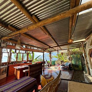 Gasthaus Earthship Atitlan San Marcos La Laguna Exterior photo