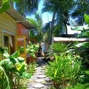 Boathouse Bungalows By The Sea Bocas del Toro Exterior photo