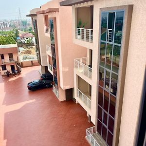 East Legon My Apartment Akkra Exterior photo