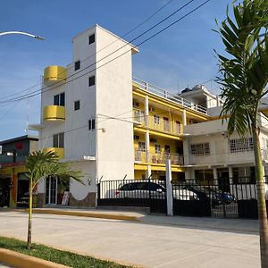 Hotel El Almirante Tecolutla Exterior photo