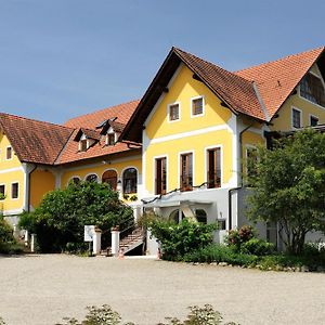 Sattlerhof Genießerhotel&Weingut Gamlitz Exterior photo