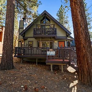 Sunset Chalet - Cozy And Spacious Cabin Nestled Among Tall Pines With Hot Tub! Big Bear Lake Exterior photo