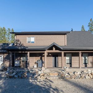 Villa Sunny Peaks Valemount Exterior photo