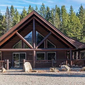 Villa Raven Valemount Exterior photo