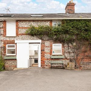 Villa The Stable—Historic Property In Downwood Vineyard Blandford Forum Exterior photo