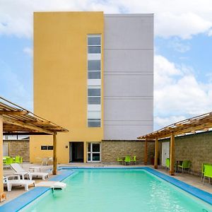 Hotel City Express By Marriott Salina Cruz Exterior photo