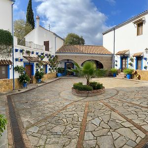 Apartamentos Turisticos Rurales Dos Fuentes Córdoba Exterior photo