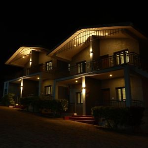 MM Resorts Yercaud Exterior photo