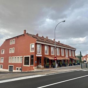 Hotel La Posada Del Rancho Segovia Exterior photo