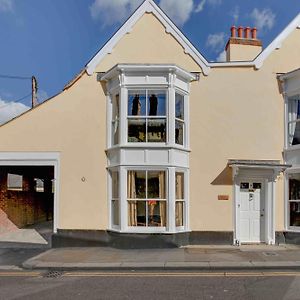 Villa Josua Medieval Living Maldon Exterior photo