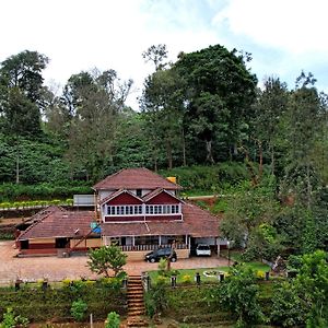 Balekhan Homestay - Heritage & Mountain View Chikmagalūr Exterior photo