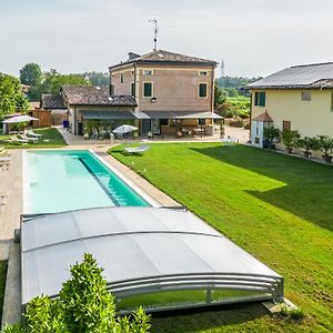 Bed and Breakfast La Casa Di Valeria - Modena Exterior photo