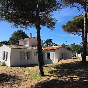 Villa Grande Maison A Chaucre A 500 M De La Plage Exterior photo