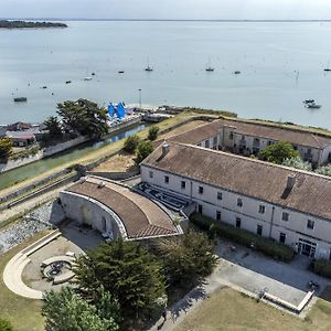 Residence Pierre & Vacances Le Fort De La Rade Île dʼAix Exterior photo