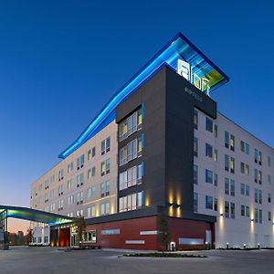 Hotel Aloft Waco Downtown Exterior photo