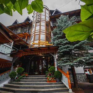 Hotel Pensiunea Meteora Bulai-Bosanci Exterior photo